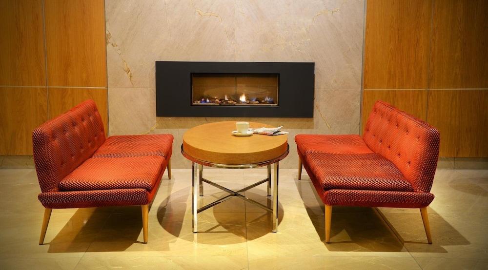 Clayton Hotel Burlington Road Dublino Esterno foto